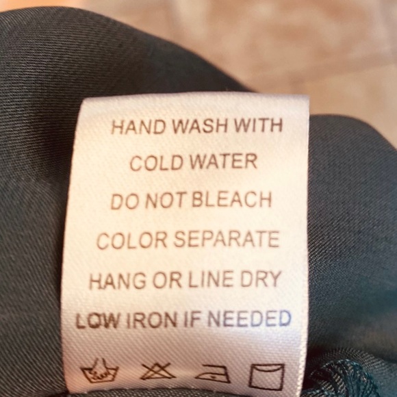 Charlotte Russe Large Green Satin Romper - Picture 6 of 6